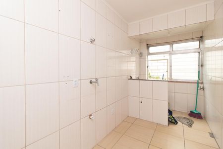 Apartamento à venda com 74m², 2 quartos e 1 vagaCozinha e Área de Serviço