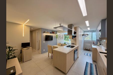 Sala de apartamento à venda com 2 quartos, 90m² em Santo Amaro, São Paulo