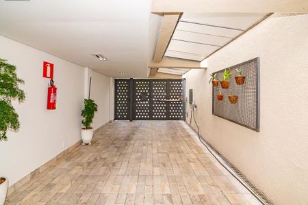 Casa à venda com 246m², 3 quartos e 2 vagas Casa à venda com 246m², 3 quartos e 2 vagasGaragem