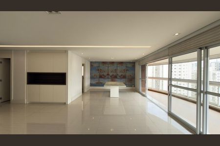 Apartamento à venda com 200m², 4 quartos e 4 vagas Apartamento à venda com 200m², 4 quartos e 4 vagasFoto 01