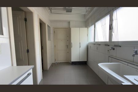 Apartamento à venda com 200m², 4 quartos e 4 vagas Apartamento à venda com 200m², 4 quartos e 4 vagasFoto 27