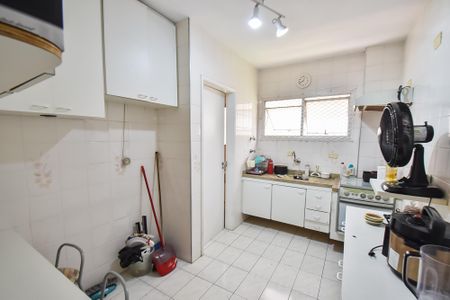 Apartamento para alugar com 76m², 2 quartos e 1 vagaCozinha