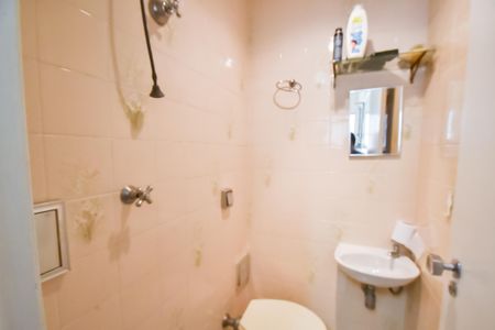 Apartamento para alugar com 76m², 2 quartos e 1 vagaBanheiro de serviço