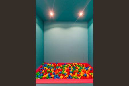 Apartamento para alugar com 33m², 2 quartos e sem vaga Apartamento para alugar com 33m², 2 quartos e sem vagaÁrea comum - Brinquedoteca