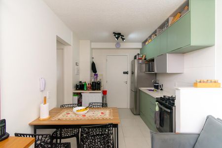 Apartamento para alugar com 33m², 2 quartos e sem vaga Apartamento para alugar com 33m², 2 quartos e sem vagaSala