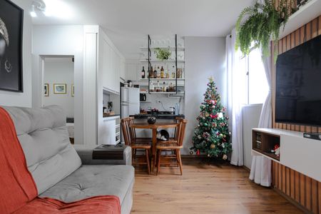 Sala de casa de condomínio para alugar com 2 quartos, 54m² em Jundiapeba, Mogi das Cruzes