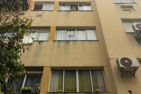 Apartamento para alugar com 52m², 2 quartos e 1 vaga Apartamento para alugar com 52m², 2 quartos e 1 vagaFachada