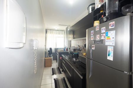Apartamento para alugar com 52m², 2 quartos e 1 vaga Apartamento para alugar com 52m², 2 quartos e 1 vagaCozinha e Área de Serviço
