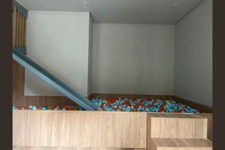 Apartamento à venda com 55m², 2 quartos e sem vaga Apartamento à venda com 55m², 2 quartos e sem vagaBrinquedoteca