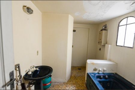 Apartamento à venda com 418m², 6 quartos e 2 vagasBanheiro 3