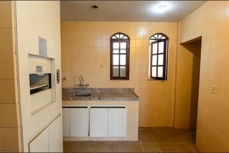 Apartamento à venda com 418m², 6 quartos e 2 vagasCozinha
