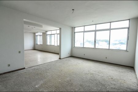 Apartamento à venda com 418m², 6 quartos e 2 vagasSala