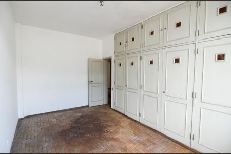 Apartamento à venda com 418m², 6 quartos e 2 vagasQuarto 3