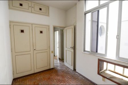 Apartamento à venda com 418m², 6 quartos e 2 vagasQuarto 2