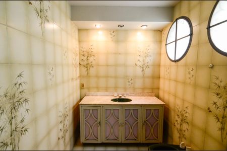 Apartamento à venda com 418m², 6 quartos e 2 vagasBanheiro 2