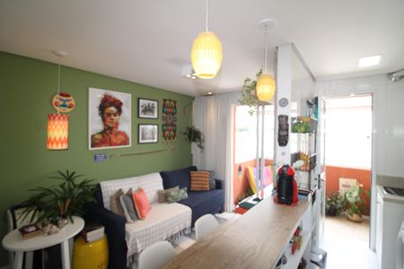 Apartamento à venda com 47m², 2 quartos e 1 vagaSala / Cozinha 