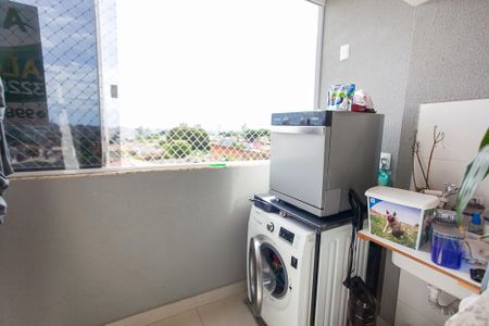 Apartamento para alugar com 50m², 2 quartos e 1 vagaÁrea de Serviço
