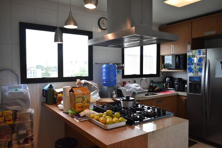 Apartamento à venda com 145m², 3 quartos e 2 vagasCozinha