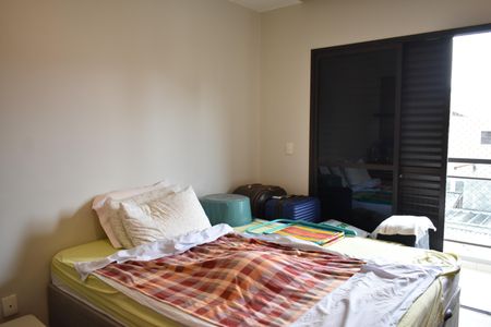 Apartamento à venda com 145m², 3 quartos e 2 vagasSuíte 2