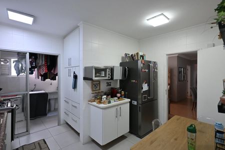 Apartamento à venda com 120m², 4 quartos e 2 vagasCozinha