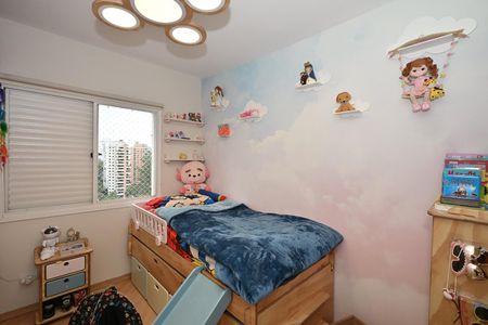 Apartamento à venda com 120m², 4 quartos e 2 vagasQuarto 3
