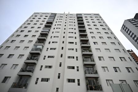 Apartamento à venda com 120m², 4 quartos e 2 vagasFachada