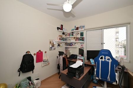 Apartamento à venda com 120m², 4 quartos e 2 vagasQuarto 2