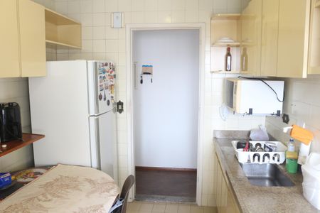 Apartamento à venda com 70m², 2 quartos e 1 vagaCozinha