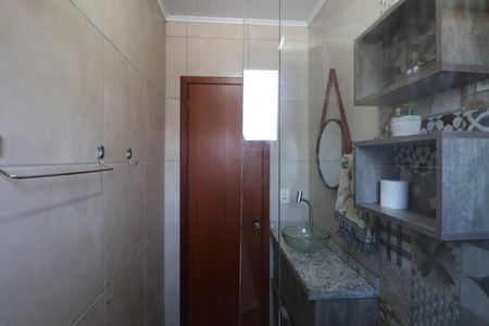 Casa à venda com 234m², 4 quartos e 2 vagasBanheiro