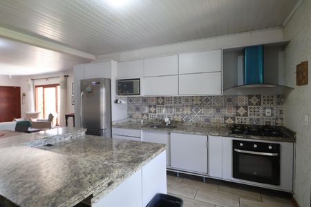 Casa à venda com 234m², 4 quartos e 2 vagasCozinha