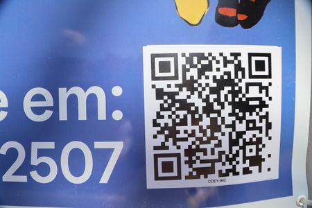 Casa à venda com 234m², 4 quartos e 2 vagasQr Code