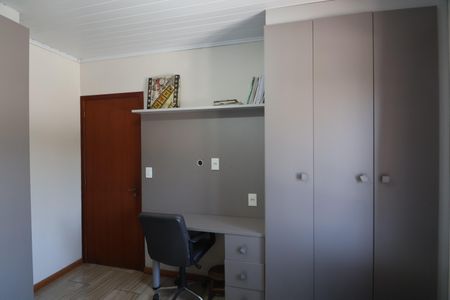 Casa à venda com 234m², 4 quartos e 2 vagasQuarto 3