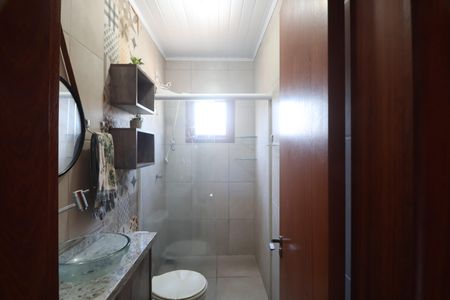 Casa à venda com 234m², 4 quartos e 2 vagasBanheiro