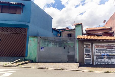 Casa à venda com 270m², 4 quartos e 4 vagas Casa à venda com 270m², 4 quartos e 4 vagas Fachada 1