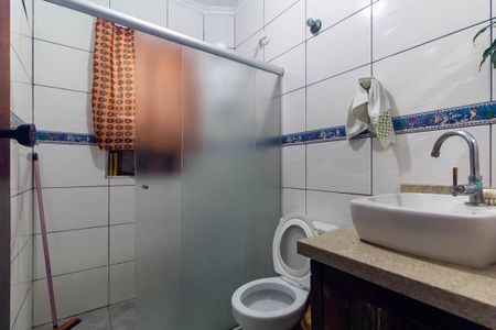 Casa à venda com 270m², 4 quartos e 4 vagas Casa à venda com 270m², 4 quartos e 4 vagasBanheiro