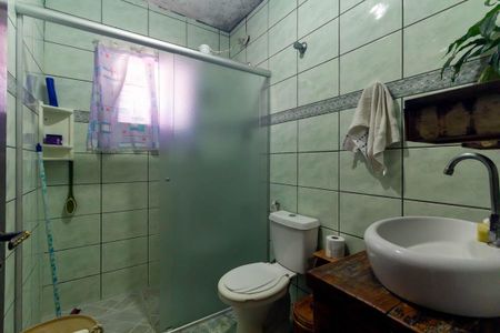 Casa à venda com 270m², 4 quartos e 4 vagas Casa à venda com 270m², 4 quartos e 4 vagasBanheiro 2