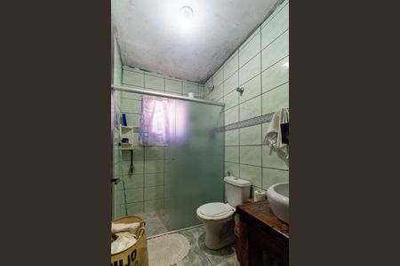 Casa à venda com 270m², 4 quartos e 4 vagas Casa à venda com 270m², 4 quartos e 4 vagasBanheiro 2