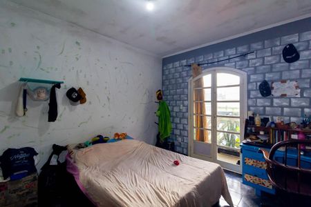 Casa à venda com 270m², 4 quartos e 4 vagas Casa à venda com 270m², 4 quartos e 4 vagasQuarto 4