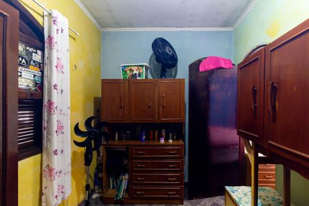 Casa à venda com 270m², 4 quartos e 4 vagas Casa à venda com 270m², 4 quartos e 4 vagasQuarto 3