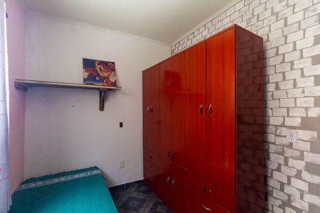 Casa à venda com 270m², 4 quartos e 4 vagas Casa à venda com 270m², 4 quartos e 4 vagasQuarto