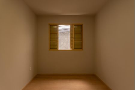 Casa à venda com 210m², 4 quartos e 2 vagas Casa à venda com 210m², 4 quartos e 2 vagasQuarto 2