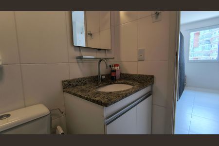 Apartamento para alugar com 74m², 2 quartos e 1 vagaBanheiro da Suíte