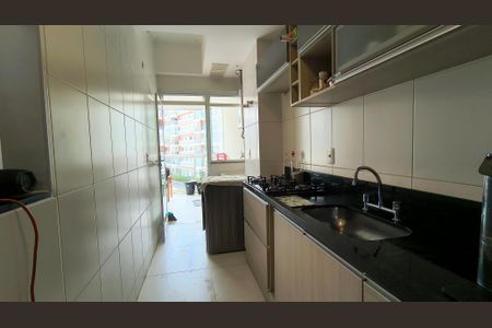 Apartamento para alugar com 74m², 2 quartos e 1 vagaCozinha e Área de Serviço