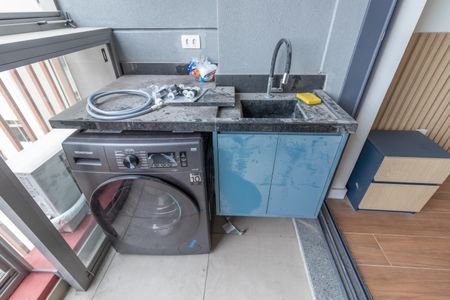 Studio para alugar com 29m², 1 quarto e sem vaga Studio para alugar com 29m², 1 quarto e sem vagaÁrea de Serviço e Sacada