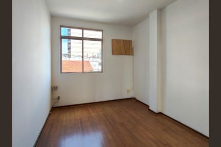 Apartamento à venda com 80m², 3 quartos e 1 vaga Apartamento à venda com 80m², 3 quartos e 1 vagaQuarto 2