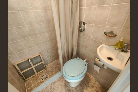 Apartamento à venda com 80m², 3 quartos e 1 vaga Apartamento à venda com 80m², 3 quartos e 1 vagaBanheiro de serviço