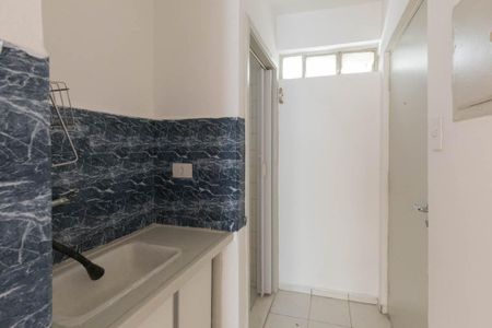 Studio para alugar com 29m², 1 quarto e sem vaga Studio para alugar com 29m², 1 quarto e sem vagaCozinha