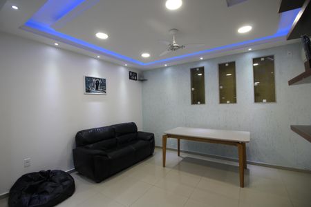 Sala de apartamento para alugar com 3 quartos, 160m² em Jacarepaguá, Rio de Janeiro