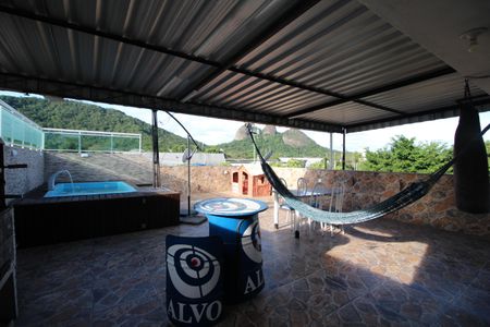 Apartamento para alugar com 160m², 3 quartos e 1 vagaTerraço