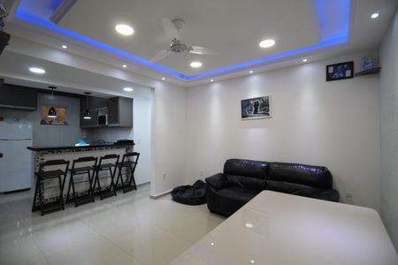 Sala de apartamento para alugar com 3 quartos, 160m² em Jacarepaguá, Rio de Janeiro